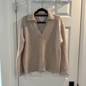 Cream Cashmere V-Neck Sweater Timeless Knit Classic